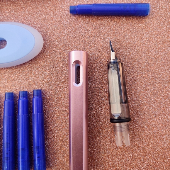 Fountain Pen - Picture 3 of 11